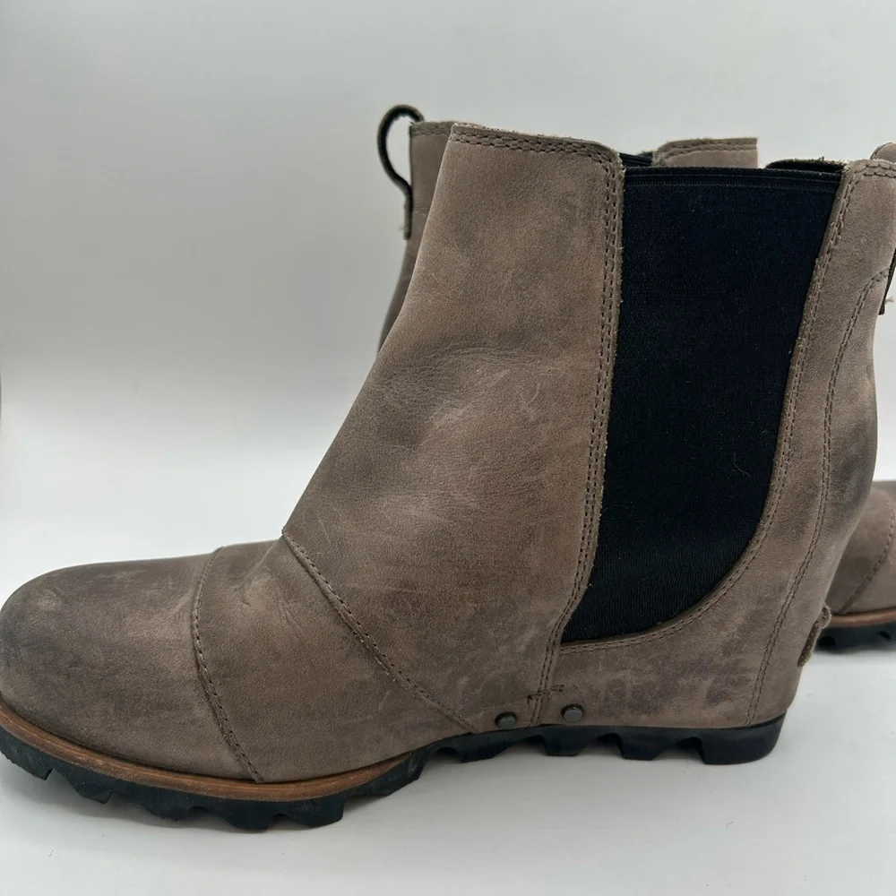 Sorel Lea Ankle Boots Wedge Heels Leather Pull On Gray Women's Size 7 US booties